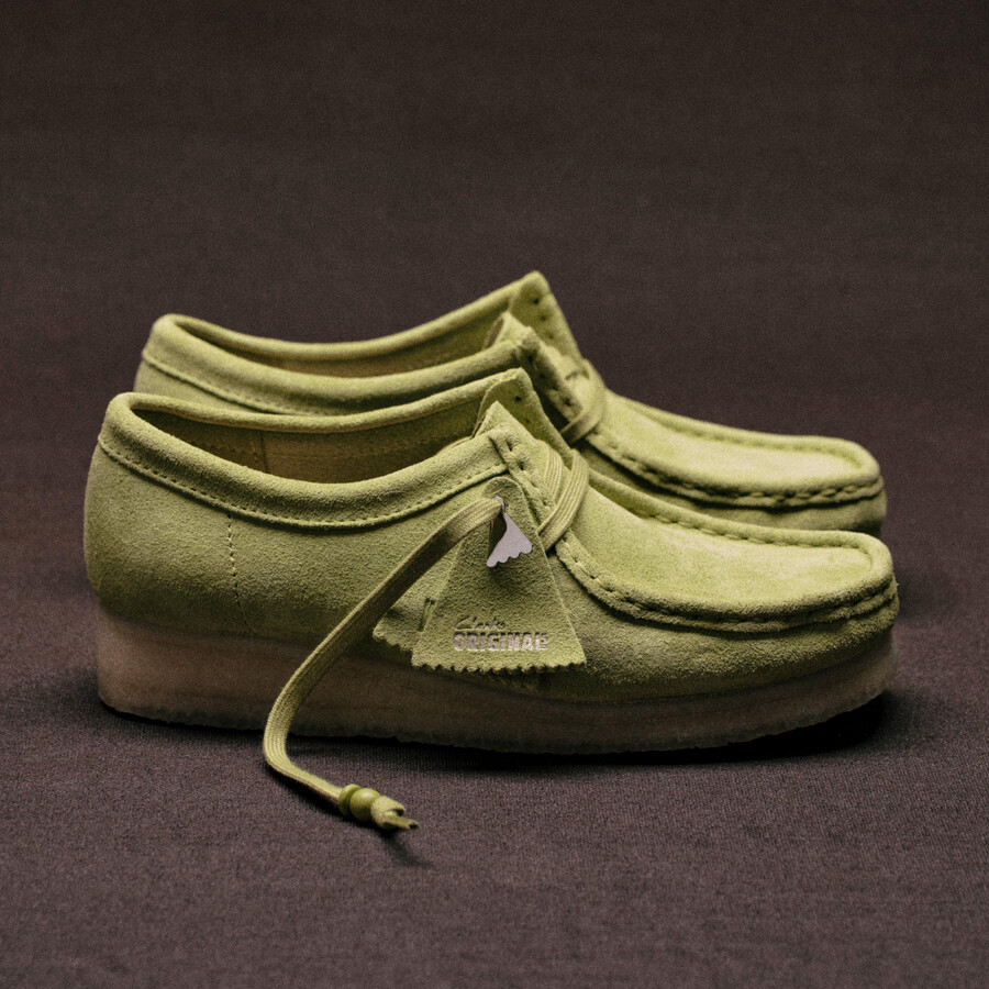 wallabee - lime suede